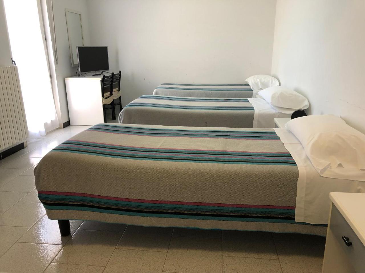 Hotel Lo Zodiaco Oppido Lucano ภายนอก รูปภาพ